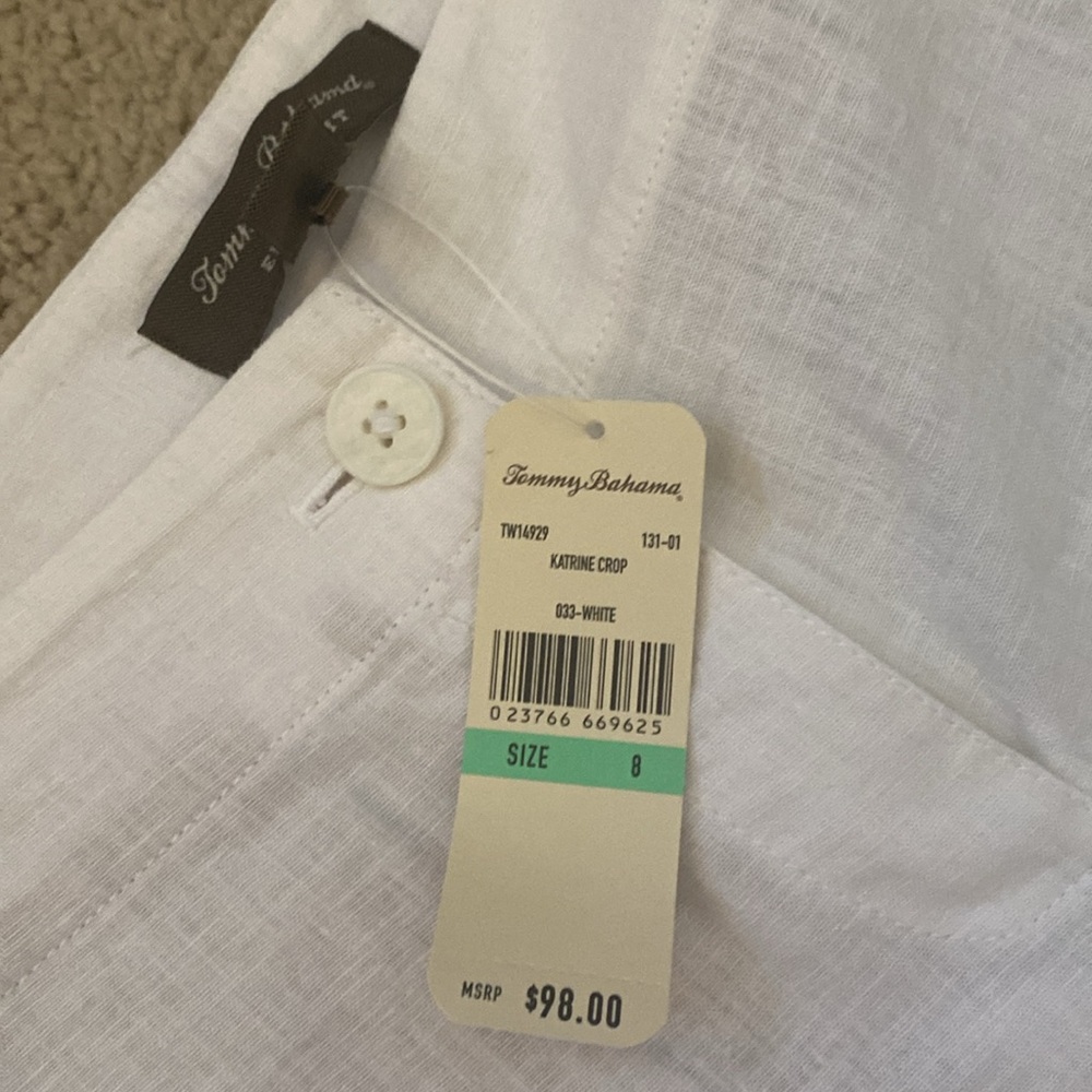 NWT! 😍 Tommy Bahama linen crop pant white